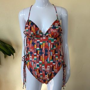 The Unsuit Tanning Swim Suit 1984 Nude Sun Bathing With Novelty Flag Print M